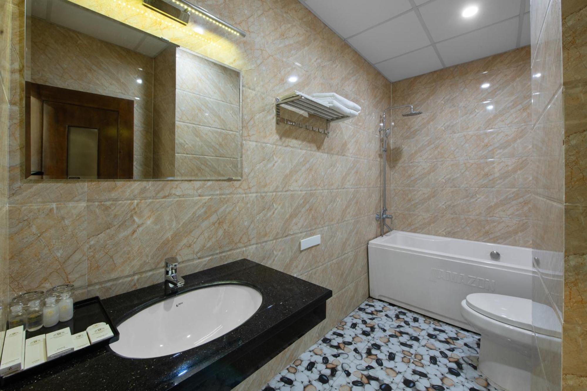 Hotel Khach San Habana Thái Nguyên Esterno foto